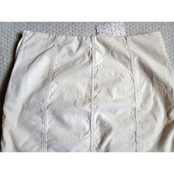 NWT Free People Stretch Fine Wale Corduroy Mini Skirt Ecru Ivory, size 12 - Picture 3 of 8